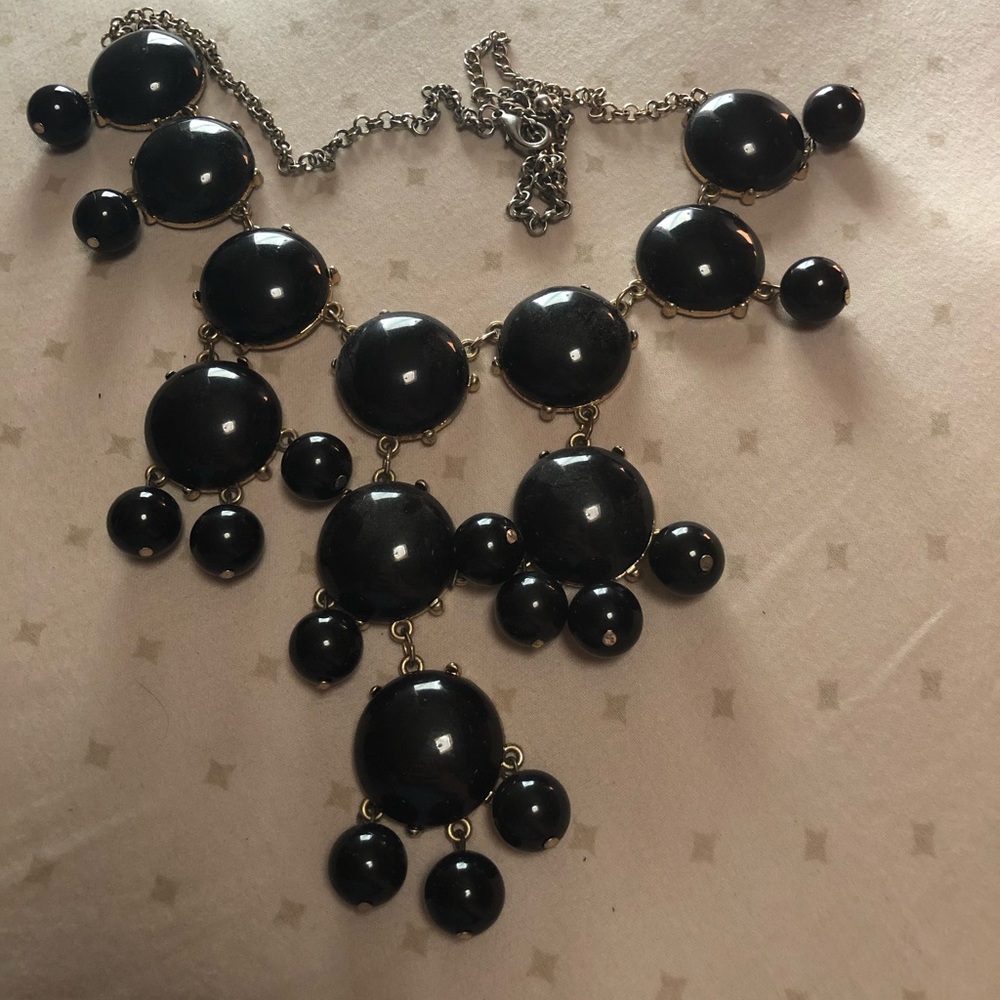 Black bubble necklace